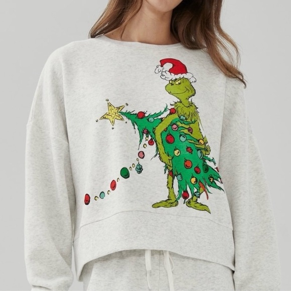 Target Tops - EUC Target’s Dr. Seuss The Grinch Christmas Sweatshirt Size Large